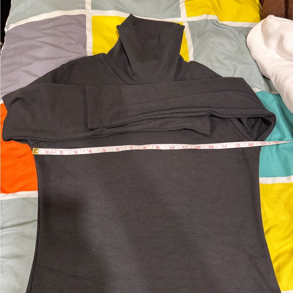 Black Long Sleeve Turtleneck Top - Picture 2 of 12
